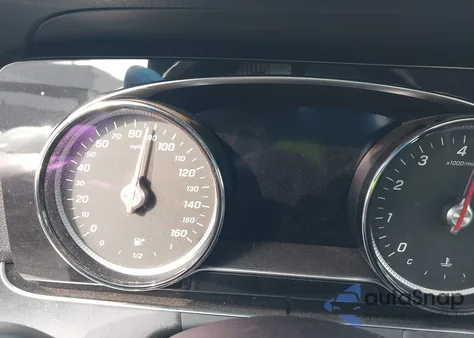 2019 Mercedes-Benz E 300 from USA, damaged, VIN WDDZF4JB3KA542726